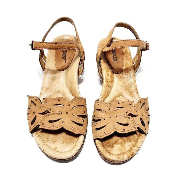 Earth Orchid Spruce Leather Wedge Sandals Size 7.5 Wide Studded Floral Laser Cut - Picture 4 of 8